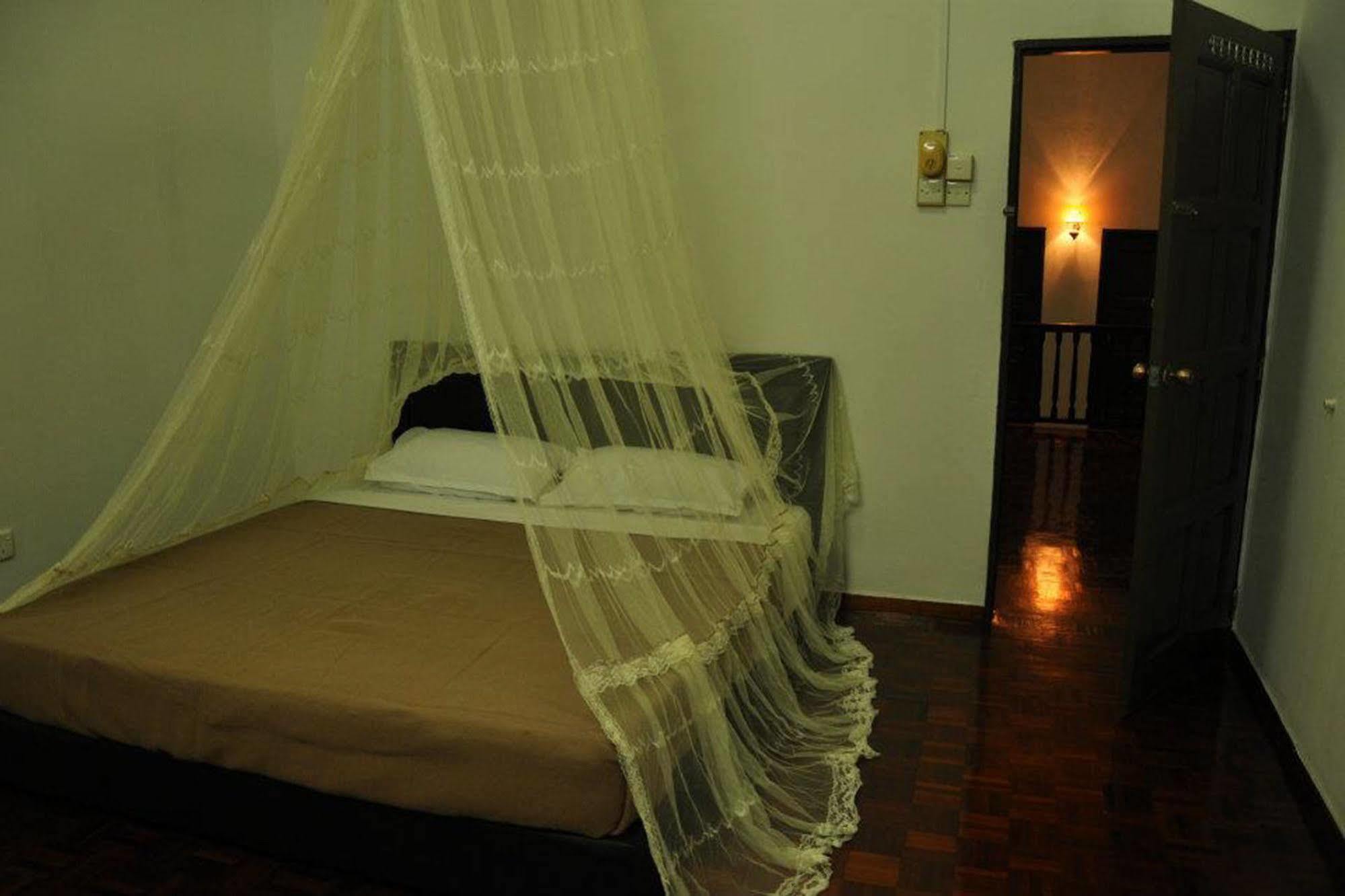 Casa Blanca Guest House Melaka Zewnętrze zdjęcie